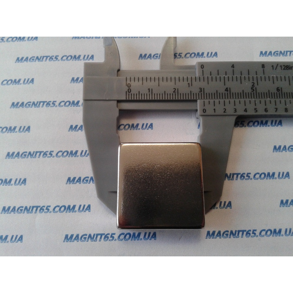 Неодимовий магніт квадрат 30*30*5 зчеплення 15 кг